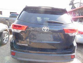 2017 Toyota Highlander LE+ Black 3.5L AT 2WD #Z24646